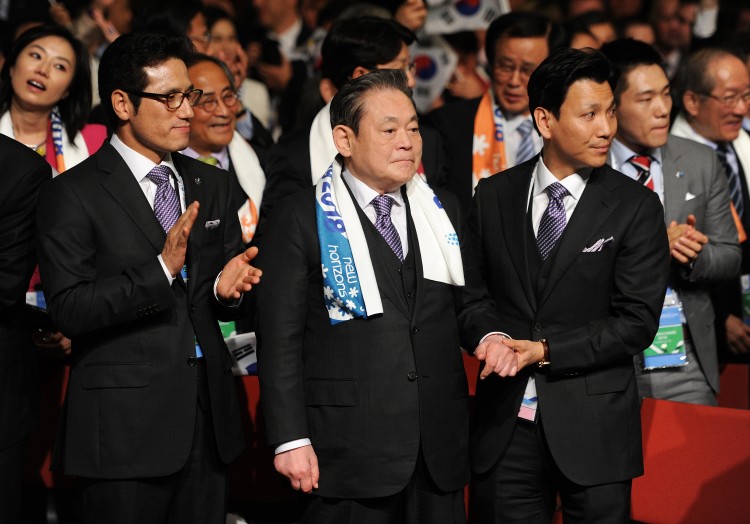 CHOSEN: Korea's Minister of Culture and Sport Byoung-gug Choung (L), IOC member Kun-Hee Lee (C) and Olympic Champion Dae Sung Moon react as Pyeongchang is chosen as the host city for the 2018 Olympic Winter Games. (Jasper Juinen/Getty Images ) CHOSEN: Korea's Minister of Culture and Sport Byoung-gug Choung (L), IOC member Kun-Hee Lee (C) and Olympic Champion Dae Sung Moon react as Pyeongchang is chosen as the host city for the 2018 Olympic Winter Games. (Jasper Juinen/Getty Images )