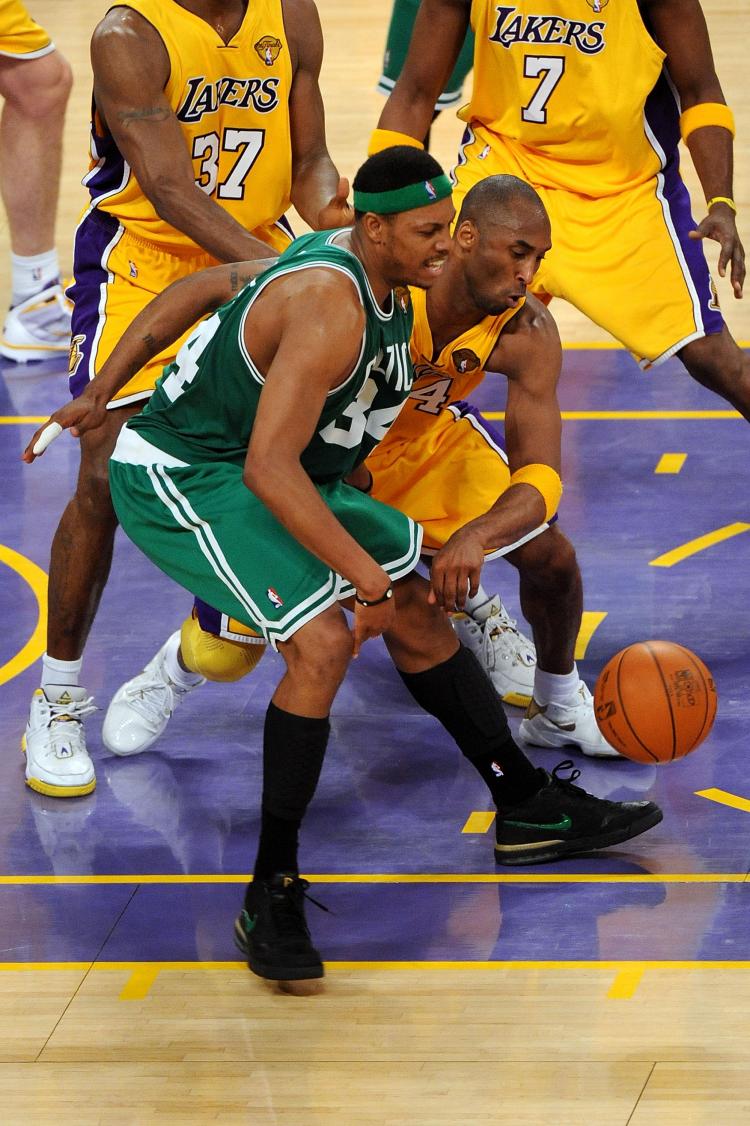 Look for Boston's Paul Pierce and L.A.'s Kobe Bryant to put on huge performances in Thursday's Game 7 of the NBA finals. (Lisa Blumenfeld/Getty Images)