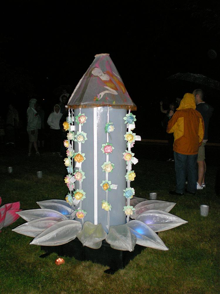 A lantern at the Falun Dafa display. (Joan Delaney/The Epoch Times) A lantern at the Falun Dafa display. (Joan Delaney/The Epoch Times)