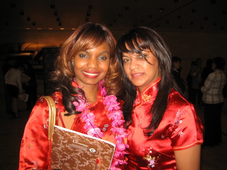 MichelleBloom_L_SherryDalana_R Epoch Times Photo
