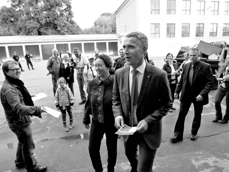 Norwegian Prime Minister Jens Stoltenberg (R) and his wife Ingrid Schulerud (L) arrive on Sept. 11 to cast their votes in the local elections at the Uranienborg school polling station in Oslo. (Lise Aserud/AFP/Getty Images) Norwegian Prime Minister Jens Stoltenberg (R) and his wife Ingrid Schulerud (L) arrive on Sept. 11 to cast their votes in the local elections at the Uranienborg school polling station in Oslo. (Lise Aserud/AFP/Getty Images)