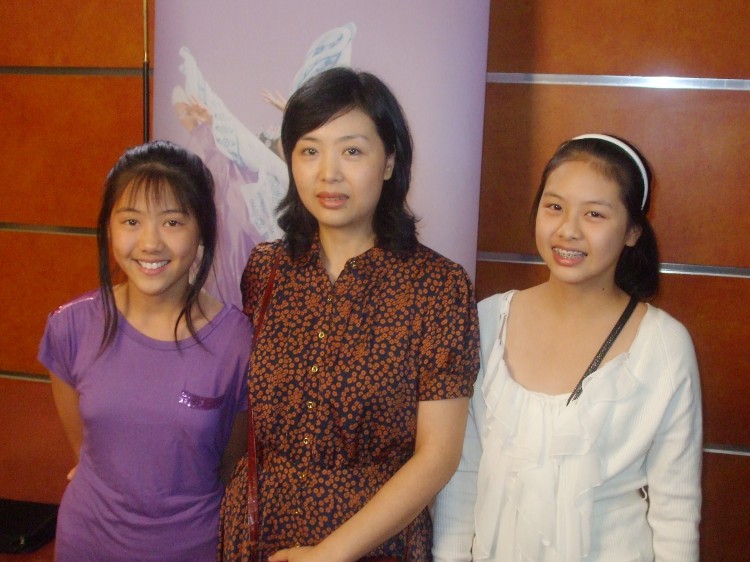 Oliver_Cindy+wong+Mon+DSCF3384 Epoch Times Photo