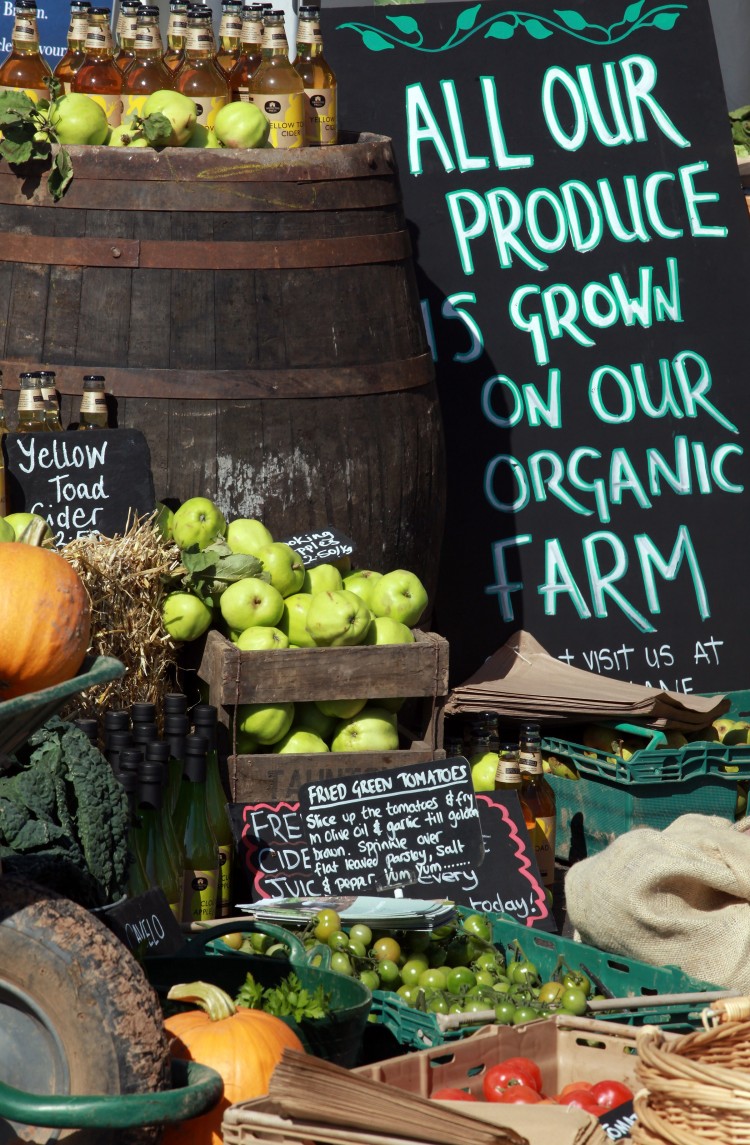 Organic food becomes more and more popular. (Matt Cardy/Getty Images)) Organic food becomes more and more popular. (Matt Cardy/Getty Images))