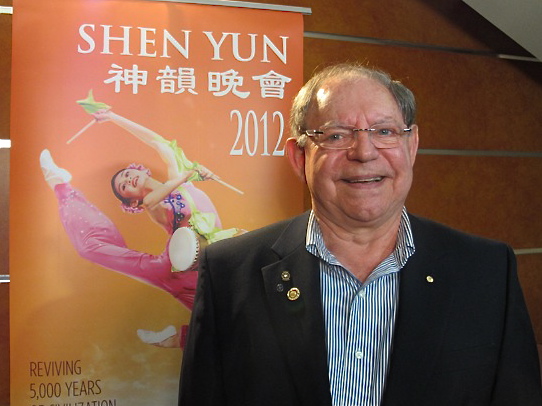 Papallo-1335616736-2 George Papallo attends Shen Yun