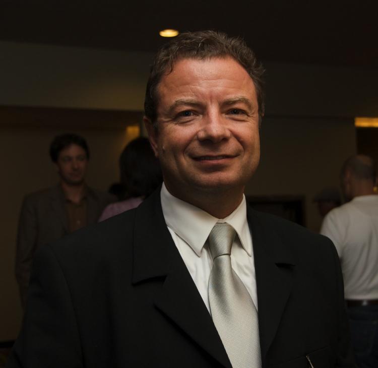 Peter Meffe was delighted with the Mid-Autumn Spectacular. (Matthew Little/The Epoch Times) Peter Meffe was delighted with the Mid-Autumn Spectacular. (Matthew Little/The Epoch Times)