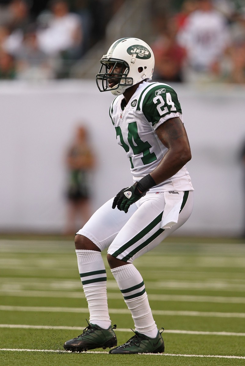 New England Patriots v New York Jets New England Patriots v New York Jets