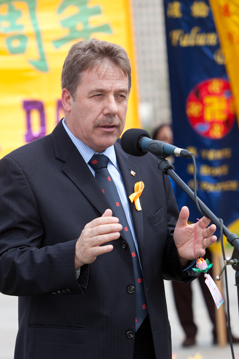 Stoffer Epoch Times Photo