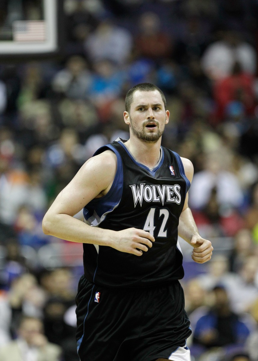 Kevin Love led the league in rebounding with 15.5 per game in 2010-2011. (Rob Carr/Getty Images)