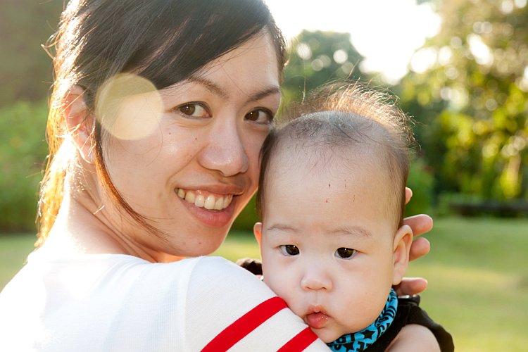 When mothers are healthy, their babies will be healthier and happier. When mothers are healthy, their babies will be healthier and happier.