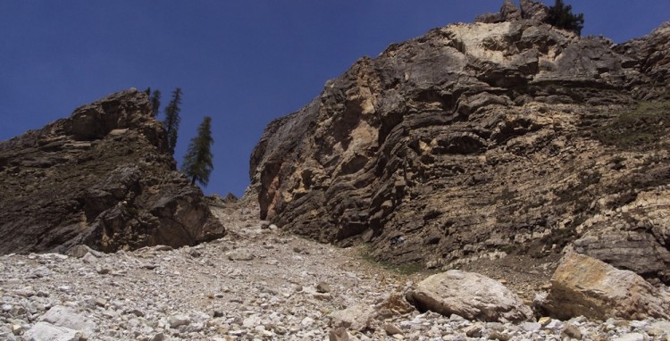 amber outcrop Epoch Times Photo