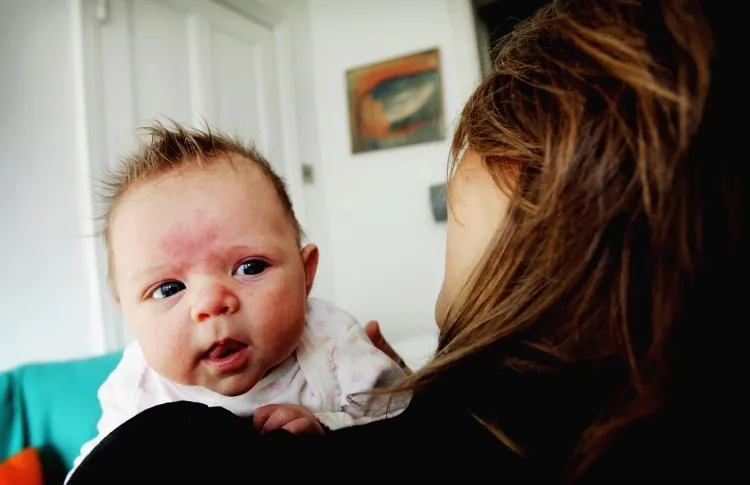 Spinal manipulation has become a source of contention after the Chiropractic Board of Australia (CBA) gave the green light for chiropractors to resume the treatment for babies under the age of two. (Graeme Robertson/Getty Images)