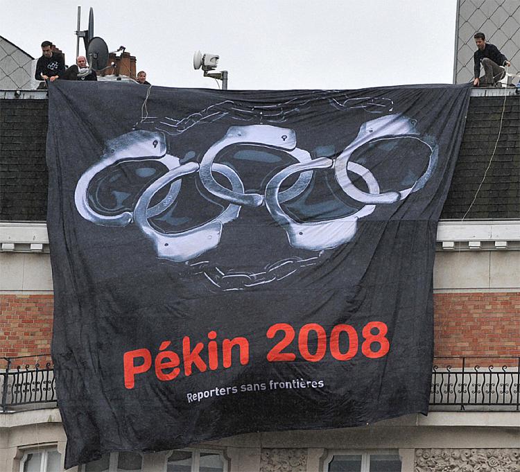 Reporters Without Borders, call for boycott of the 2008 Olympic Games in Beijing. (Dominique Faget/AFP/Getty Images) Reporters Without Borders, call for boycott of the 2008 Olympic Games in Beijing. (Dominique Faget/AFP/Getty Images)
