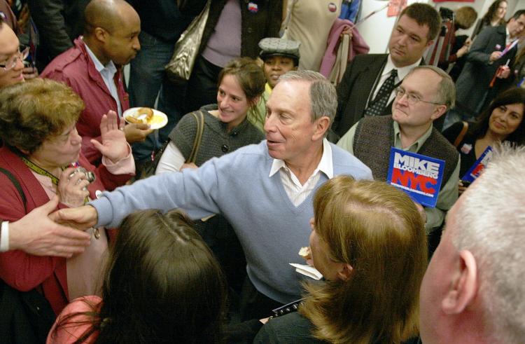 MAYOR MIKE RUNS AGAIN: Mayor Michael Bloomberg opened campaign offices in all five boroughs this weekend. The Mayor is pictured here in his campaign office on W. 40th St. on Sunday. (Tim McDevitt/The Epoch Times) MAYOR MIKE RUNS AGAIN: Mayor Michael Bloomberg opened campaign offices in all five boroughs this weekend. The Mayor is pictured here in his campaign office on W. 40th St. on Sunday. (Tim McDevitt/The Epoch Times)