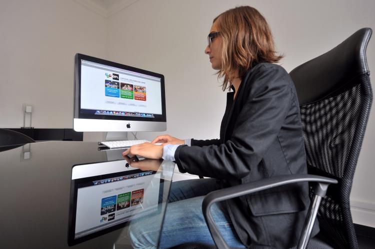 Broadband internet prices in the U.S. have neither grown or fallen by much the past three years, a recent report has shown. (BERTRAND LANGLOIS/AFP/Getty Images) Broadband internet prices in the U.S. have neither grown or fallen by much the past three years, a recent report has shown. (BERTRAND LANGLOIS/AFP/Getty Images)