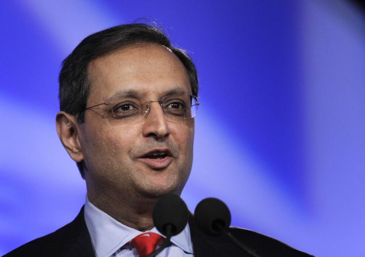 CEO $1 Salary: Vikram Pandit, the Chief Executive Officer of Citigroup, has received $1 in compensation for the past two years but will see a normal salary in 2011. (Bill Pugliano/Getty Images) CEO $1 Salary: Vikram Pandit, the Chief Executive Officer of Citigroup, has received $1 in compensation for the past two years but will see a normal salary in 2011. (Bill Pugliano/Getty Images)