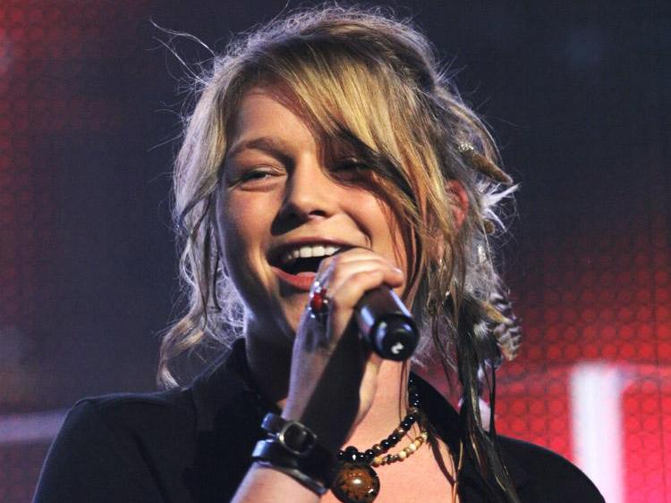 Crystal Bowersox, runner-up on last season's 'American Idol,' is getting married to musician Brian Walker. (Bill Pugliano/Getty Images) Crystal Bowersox, runner-up on last season's 'American Idol,' is getting married to musician Brian Walker. (Bill Pugliano/Getty Images)