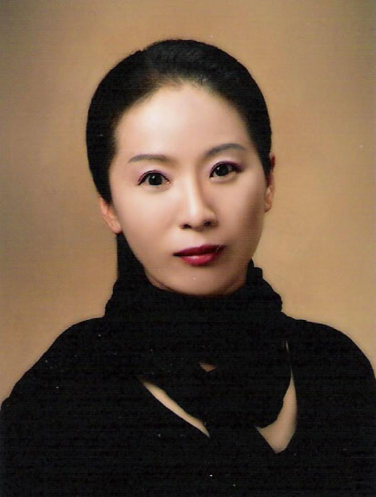 Ms. Lee, principal of the Eon-Hwa Lee Dance Group (Courtesy of Eon-Hwa Lee) Ms. Lee, principal of the Eon-Hwa Lee Dance Group (Courtesy of Eon-Hwa Lee)