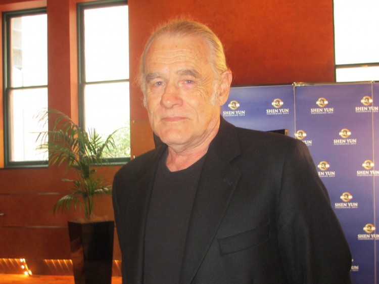 editedRoberBerryIMG_0395 Visual artist Robert Berry attends Shen Yun