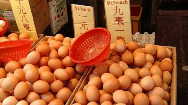 Chinese eggs on shop shelves in Hong Kong, in a file image. (The Epoch Times)