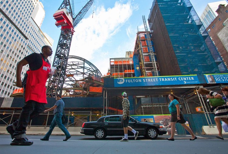 MONEY MOVES: Federal aid for recovery after 9/11 helped build the new Fulton Street Subway Station at Fulton Street and Broadway Avenue. (Amal Chen/The Epoch Times) MONEY MOVES: Federal aid for recovery after 9/11 helped build the new Fulton Street Subway Station at Fulton Street and Broadway Avenue. (Amal Chen/The Epoch Times)