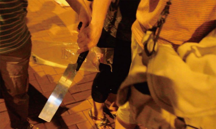 g2 Epoch Times Photo