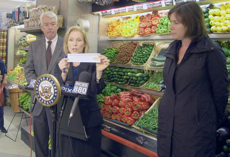 RECALL SAFETY: Sen. Kirsten Gillibrand (C) displays an example of a coupon stores would use to notify shoppers of food recalls. (L) Dr. Philip J. Landrigan-professor of Pediatrics and chairman of the Department of Community & Preventive Medicine at Mount Sinai School of Medicine (R), and Pam Berger from Safe Tables Our Priority organization (STOP). (Photo courtesy office of Sen. Gillibrand) RECALL SAFETY: Sen. Kirsten Gillibrand (C) displays an example of a coupon stores would use to notify shoppers of food recalls. (L) Dr. Philip J. Landrigan-professor of Pediatrics and chairman of the Department of Community & Preventive Medicine at Mount Sinai School of Medicine (R), and Pam Berger from Safe Tables Our Priority organization (STOP). (Photo courtesy office of Sen. Gillibrand)