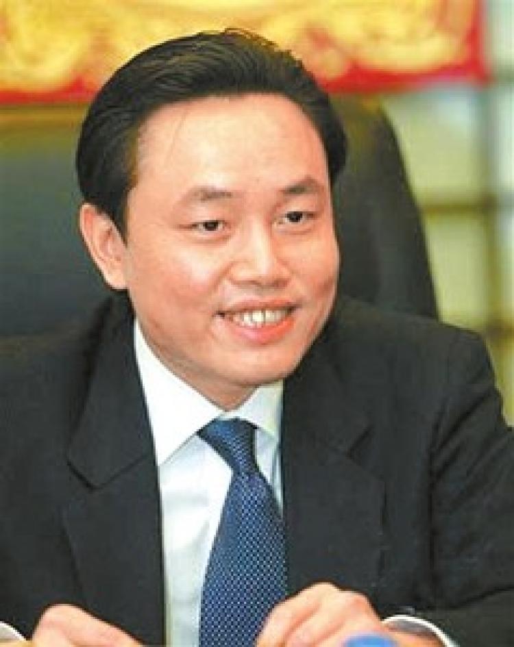 Huang Guangyu, GOME founder in Beijing, was sentenced to 14 years in prison. (The Epoch Times Photo Archive) Huang Guangyu, GOME founder in Beijing, was sentenced to 14 years in prison. (The Epoch Times Photo Archive)