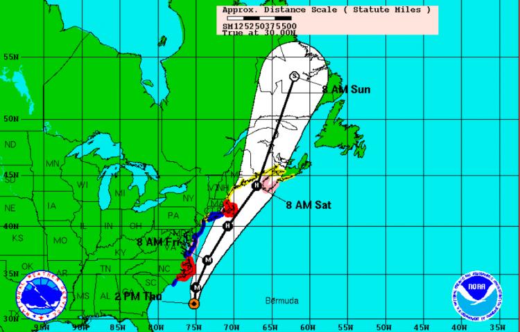 Hurricane Earl's five-day forecast track (NOAA) Hurricane Earl's five-day forecast track (NOAA)