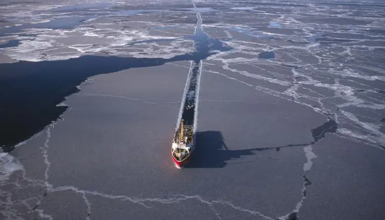 An icebreaker in the Arctic in this file photo. China has great plans to get involved in arctic strategy.  (iStock Photo)