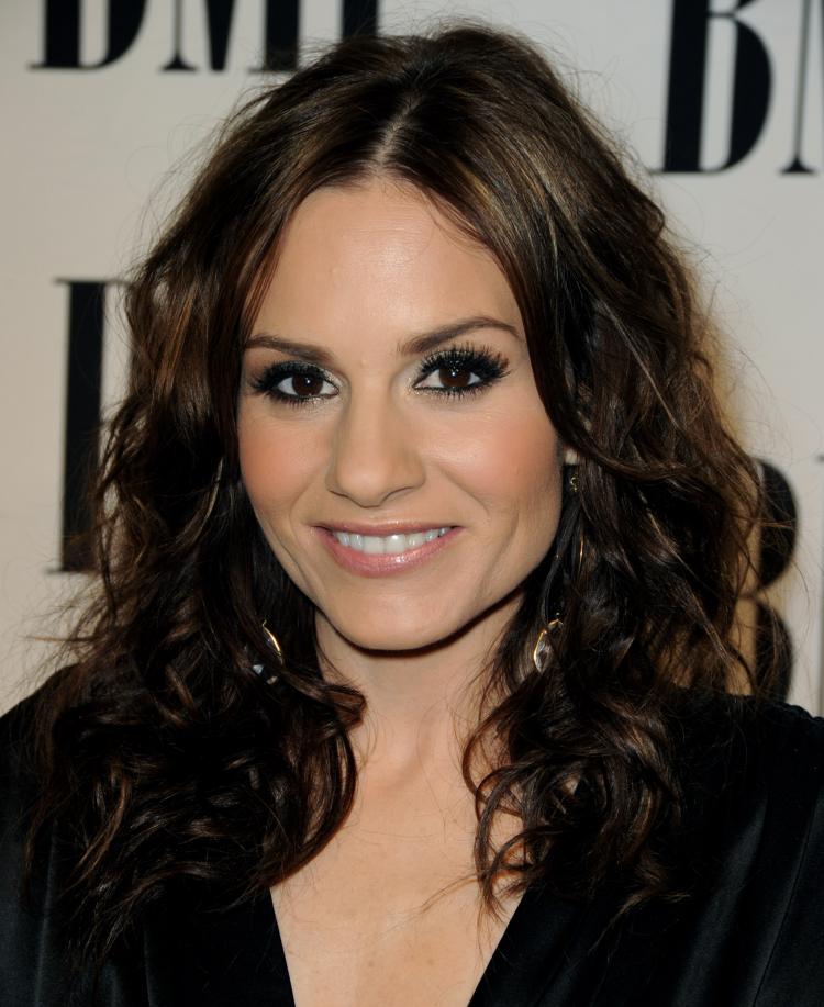 Kara DioGuardi is slated to appear on a singer-songwriter contest on Bravo called 'Going Platinum.' (Kevin Winter/Getty Images) Kara DioGuardi is slated to appear on a singer-songwriter contest on Bravo called 'Going Platinum.' (Kevin Winter/Getty Images)