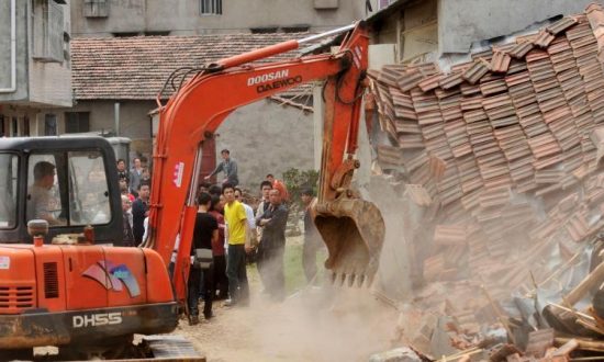 Shanghai Tenant and Victim of Demolition Evicted After Posting Anti-CCP Content
