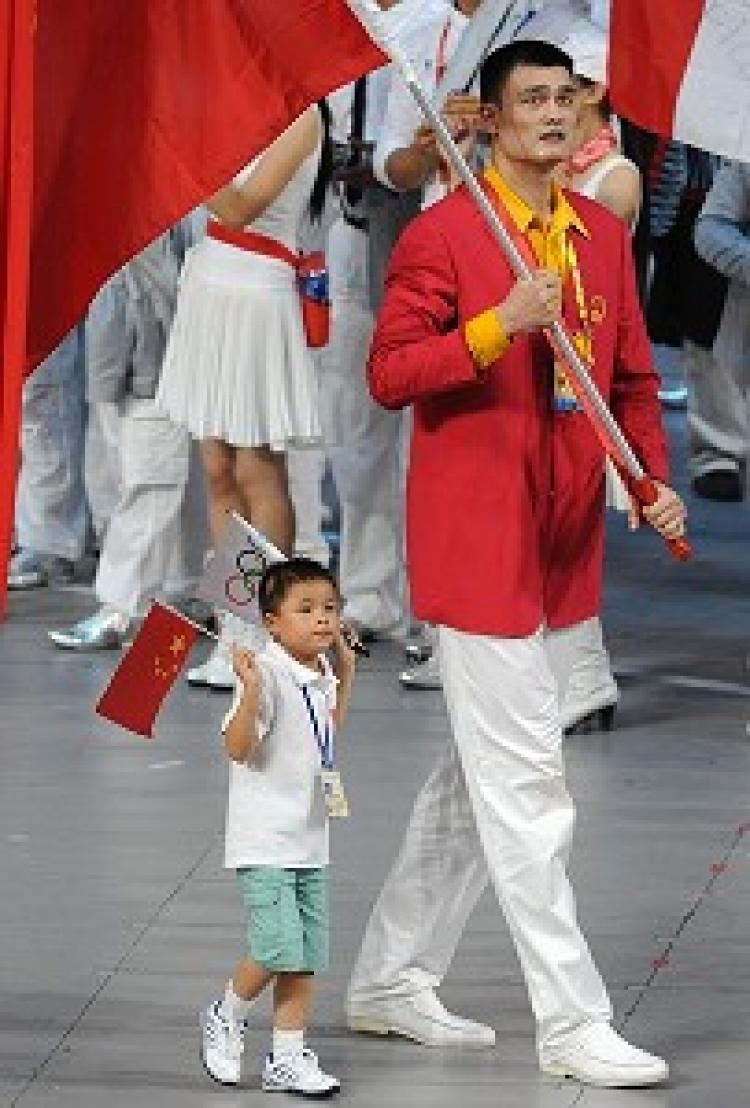 Yao Ming and Lin Hao at the Opening Ceremony of the Beijing Olympic Games on August 8, 2008. (Saeed Khan/AFP/Getty Images) Yao Ming and Lin Hao at the Opening Ceremony of the Beijing Olympic Games on August 8, 2008. (Saeed Khan/AFP/Getty Images)