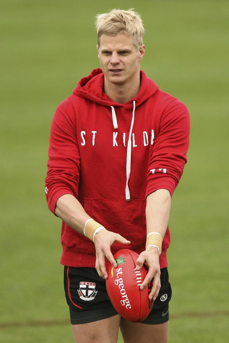 St Kilda's superstar Nick Riewoldt warms up during a Saints AFL training session at Linen House Oval on Sept 21, in Melbourne, Australia. (Robert Prezioso/Getty Images) St Kilda's superstar Nick Riewoldt warms up during a Saints AFL training session at Linen House Oval on Sept 21, in Melbourne, Australia. (Robert Prezioso/Getty Images)