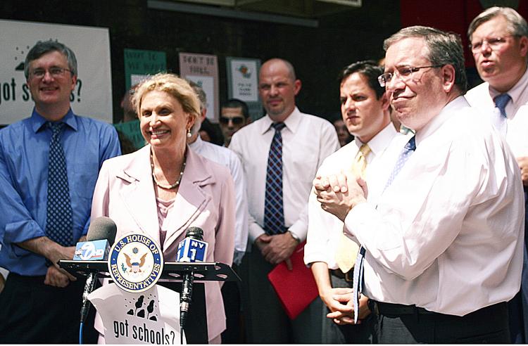 TOO CROWDED:Carolyn B. Maloney, the U.S. Congressional Representative for New York's 14th District speaking at a press conference about crowded schools in Manhattan. (DANIELLE WANG The Epoch Times) TOO CROWDED:Carolyn B. Maloney, the U.S. Congressional Representative for New York's 14th District speaking at a press conference about crowded schools in Manhattan. (DANIELLE WANG The Epoch Times)