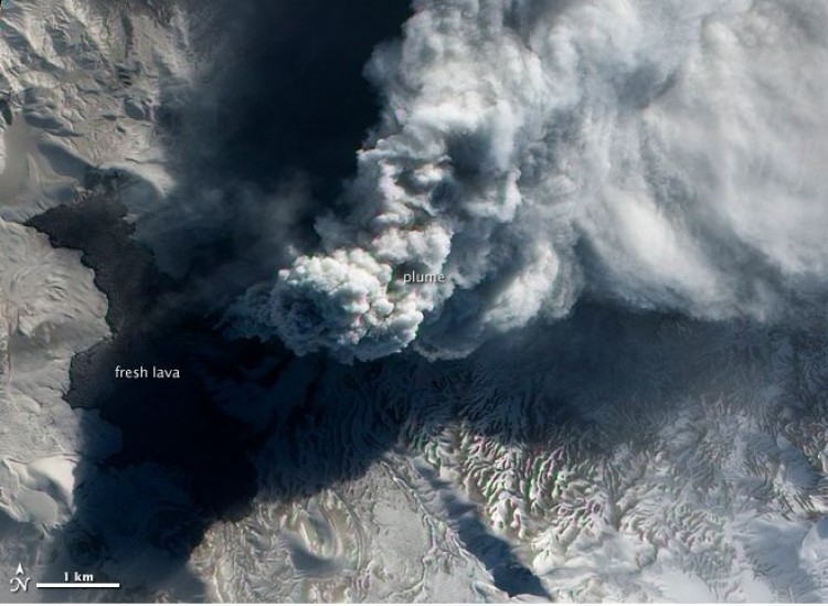 Active Volcanoes Eyed by Satellite (Photos)