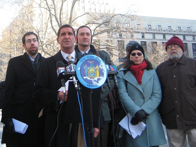 EVICTION: New York State Senator Jeff Klein (Center) reveals there are 522 evictions scheduled in New York City for December due to home foreclosure. (Helena Zhu/The Epoch Times) EVICTION: New York State Senator Jeff Klein (Center) reveals there are 522 evictions scheduled in New York City for December due to home foreclosure. (Helena Zhu/The Epoch Times)