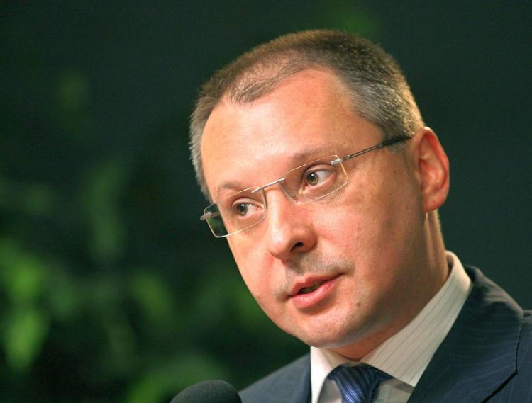 Bulgarian Prime Minister Sergei Stanishev addresses an audience prior to Bulgarian Foreign Minister Ivailo Kalfin and U.S. Homeland Security Secretary Michael Chertoff signing a visa waiver program interim declaration on June 17, 2008 in Washington, DC.(Karen Bleier/AFP/Getty Images ) Bulgarian Prime Minister Sergei Stanishev addresses an audience prior to Bulgarian Foreign Minister Ivailo Kalfin and U.S. Homeland Security Secretary Michael Chertoff signing a visa waiver program interim declaration on June 17, 2008 in Washington, DC.(Karen Bleier/AFP/Getty Images )