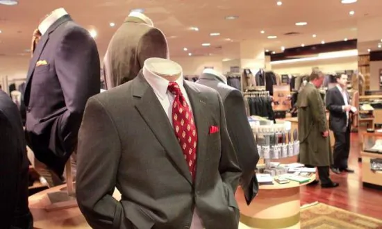 Men’s Wearhouse Parent Company to Close 500 Stores