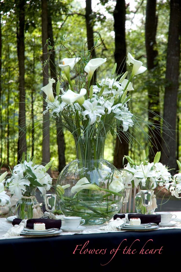The Casa Blanca Oriental lily is a fragrant choice to add the element of scent to your wedding. (Sharon McGukin/'Flowers of the Heart: A Bride's Guide to Choosing Flowers for Her Wedding') The Casa Blanca Oriental lily is a fragrant choice to add the element of scent to your wedding. (Sharon McGukin/'Flowers of the Heart: A Bride's Guide to Choosing Flowers for Her Wedding')