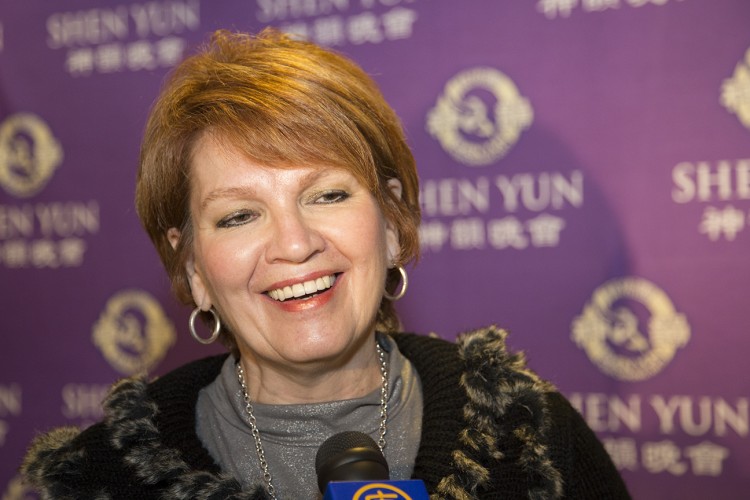 20130111 Kitchener Waterloo Shen Yun interior designer emrich
