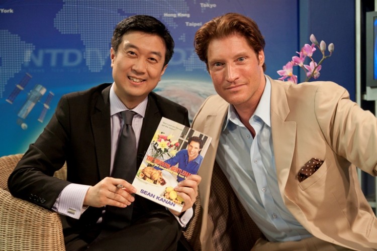 Actor and author Sean Kanan (R) and NTD Television on-air personality Kean Wong. (Courtesy of NTD Television ) Actor and author Sean Kanan (R) and NTD Television on-air personality Kean Wong. (Courtesy of NTD Television )