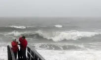 East Coast Likely to Dodge Hurricane, but Flooding Looms
