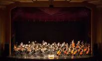 Shen Yun Symphony Orchestra Gives ‘Love From the Heart,’ Says Publisher