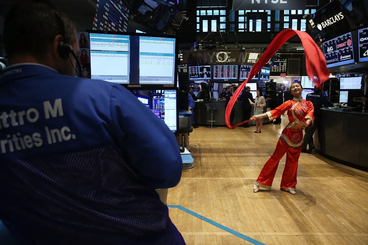 A Chinese dancer at the New York Stock Exchange (NYSE) on July 27, 2015. (Spencer Platt/Getty Images)