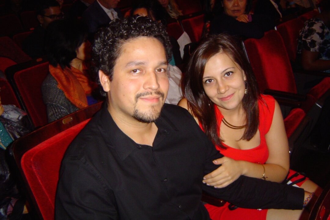 Filmmaker Kenneth Melo and music therapist Melissa Sandoval enjoy Shen Yun Orchestra's concert, at Carnegie Hall, on Oct. 10, 2015. (Frank Liang/Epoch Tmes)