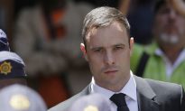 Pistorius at Uncle’s Mansion After Being Released From Jail