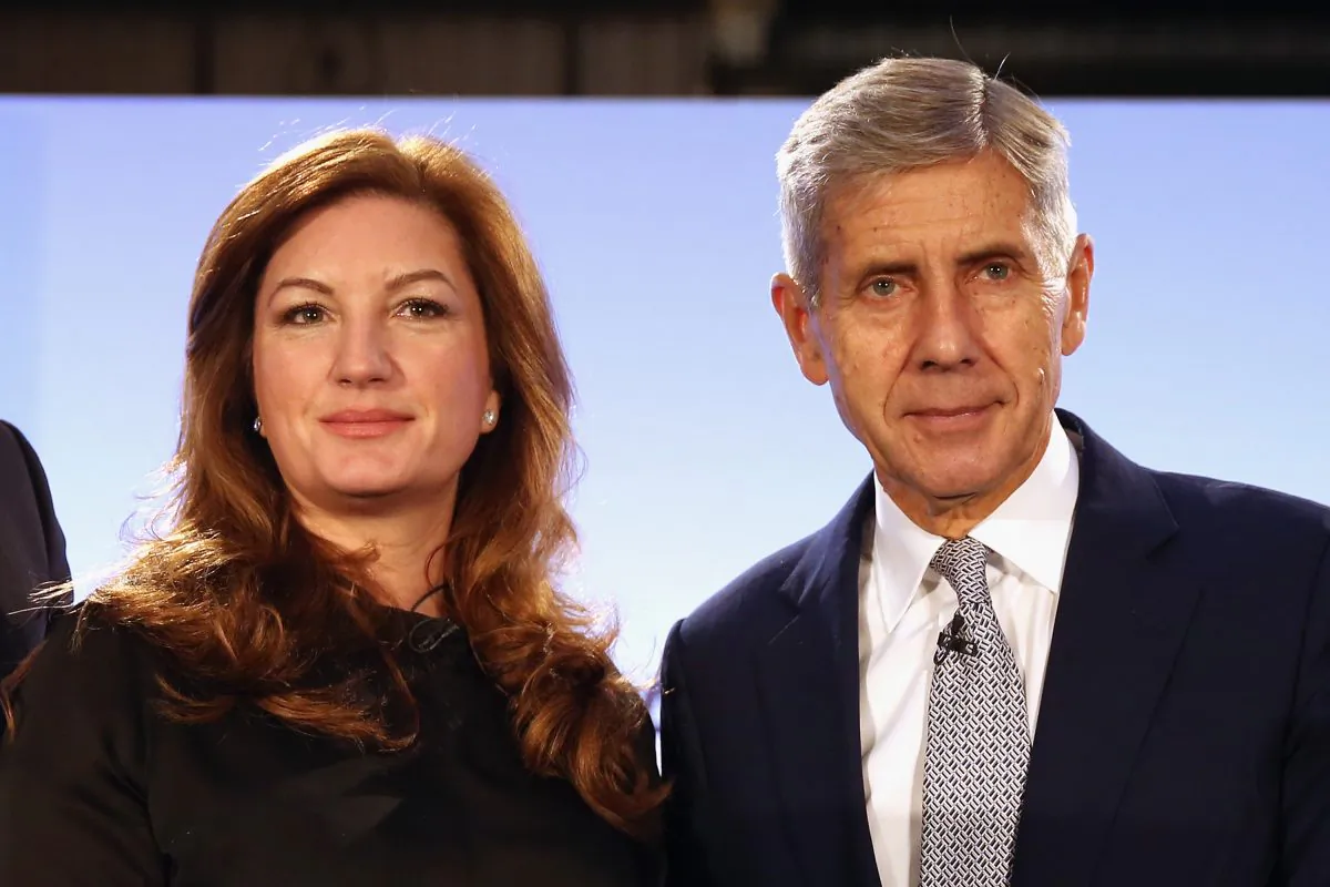 Baroness Karen Brady and Former Marks and Spencer boss and the current chairman of the 'Britain Stronger in Europe' campaign Lord Stuart Rose pose for a picture after a press conference at The Truman Brewery on October 12, 2015 in London, England. Stuart Rose was launching the 'Britain Stronger In Europe Campaign', setting out his vision to persuade voters to keep Britain in the EU. (Dan Kitwood/Getty Images)