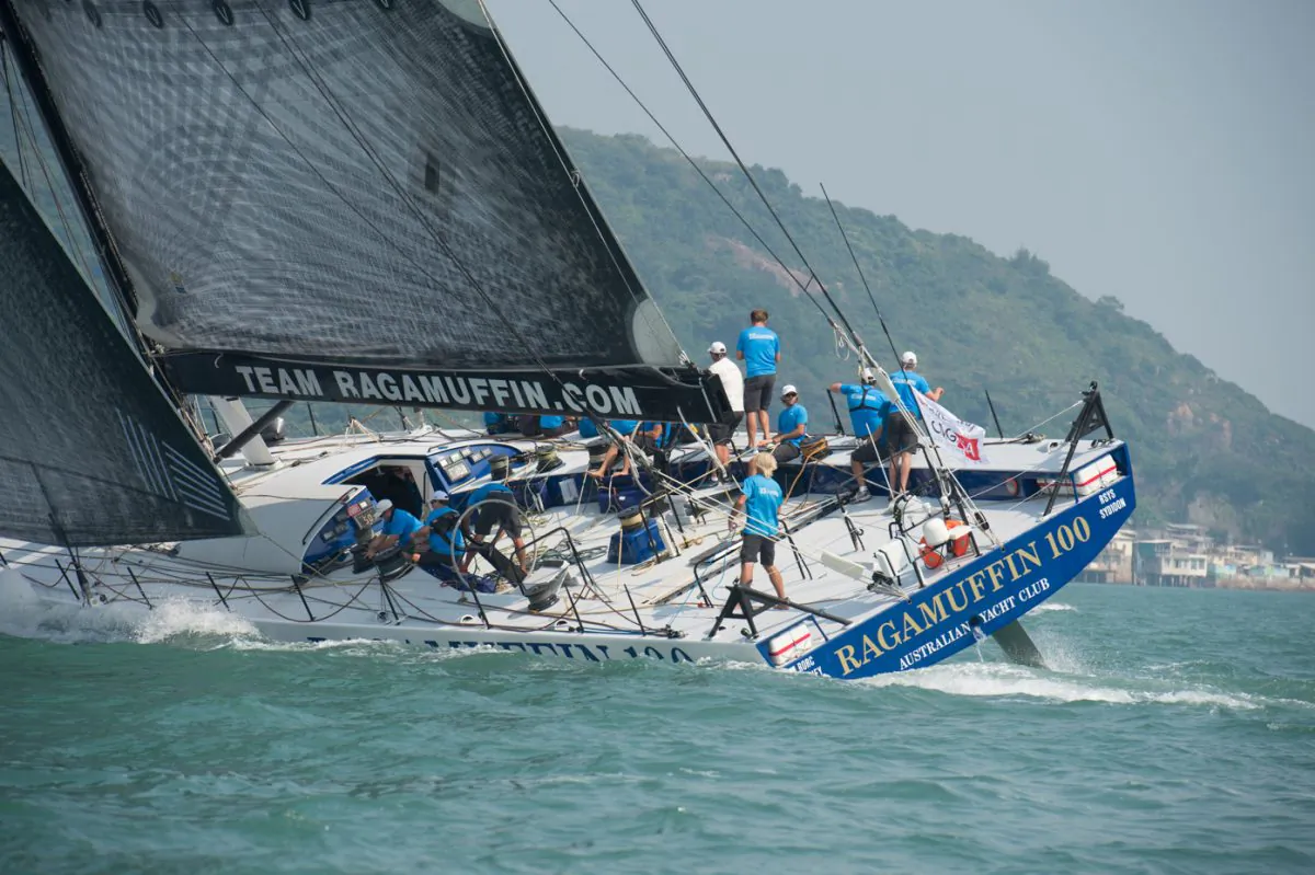 'Ragamuffin 100' on its way out of Victoria Harbour at the start of the Hong Kong to Nha Trang, Vietnam on Thursday Oct 15, 2015. (Bill Cox/Epoch Times)