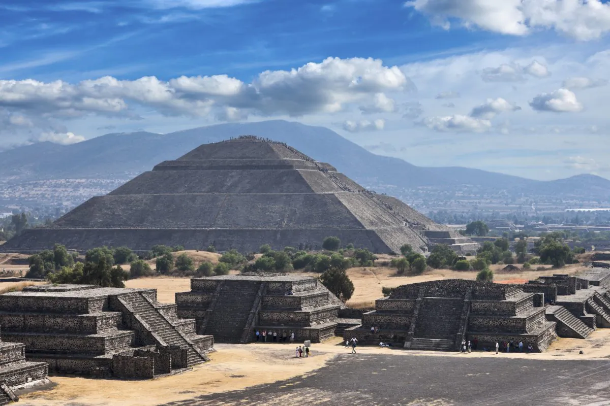 Pyramid of the Sun at Teotihuacan, Mexico. View from the Pyramid of the Moon. (f9photos/iStock)