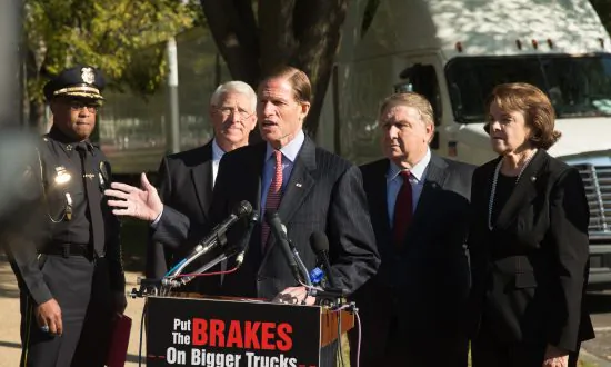 Congress Proposes Giveaways to Auto, Trucking Industries